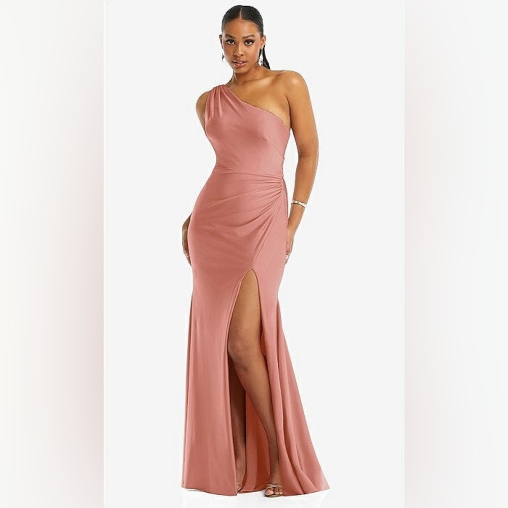 NWT // CYNTHIA & SAHAR (DESSY) // SIZE SM // cowl back dress // Retail $298